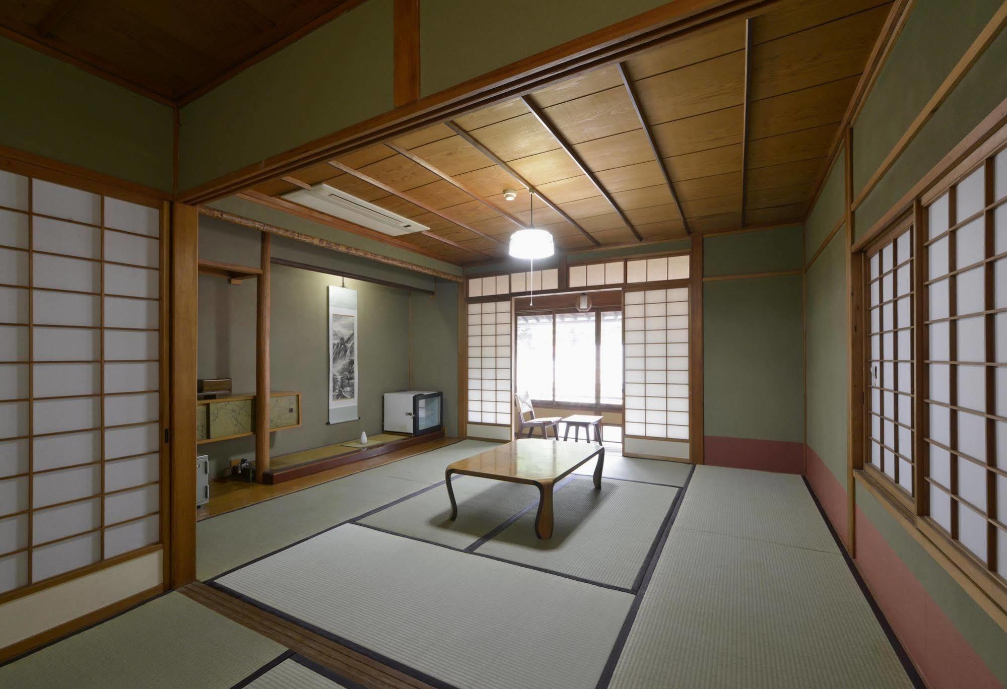 Zen Hostel Yamanouchi  Eksteriør billede